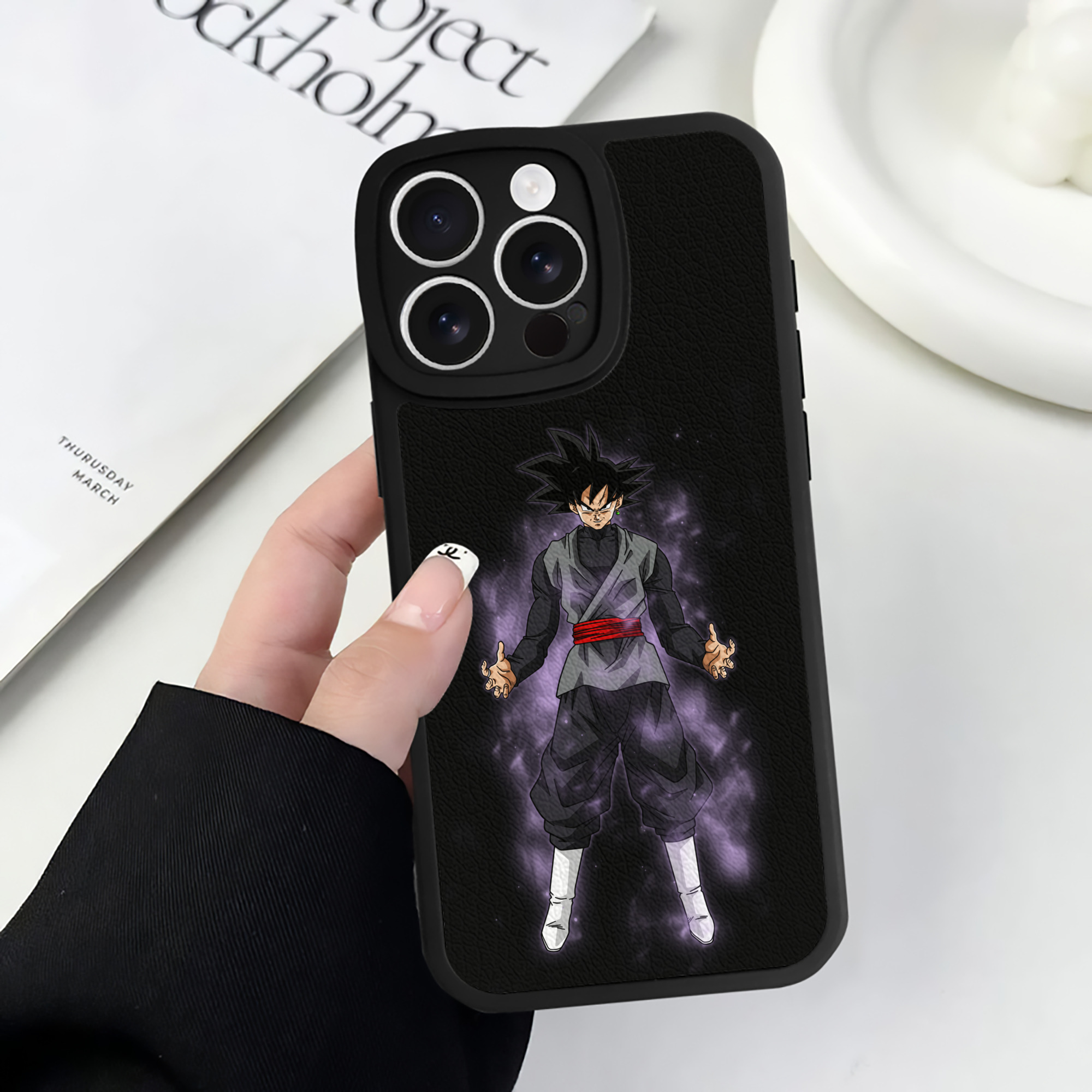 （画像用） ドラゴンボール ベジータ四世（Bejīta Yonsei）DRAGON BALL Vegeta IV 【iPhone 16シリーズ対応】シリコンスマホケース（レザー調） 材質：シリコン
